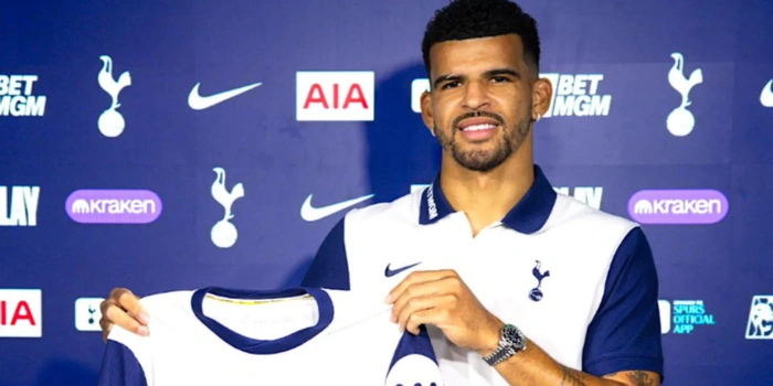 Dominic Solanke – Striker Baru Tottenham Hotspur yang Populer