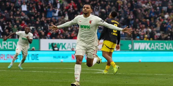 Bundesliga 24/25 : Augsburg 2 – 1 Dortmund