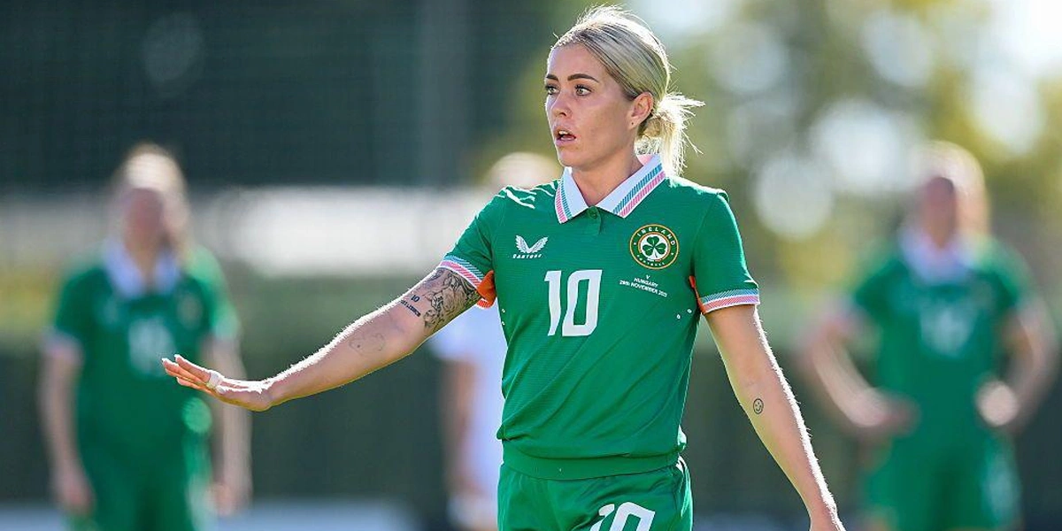 Pengalaman-Internasional-yang-Kaya